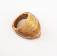 bague en bois d'olive